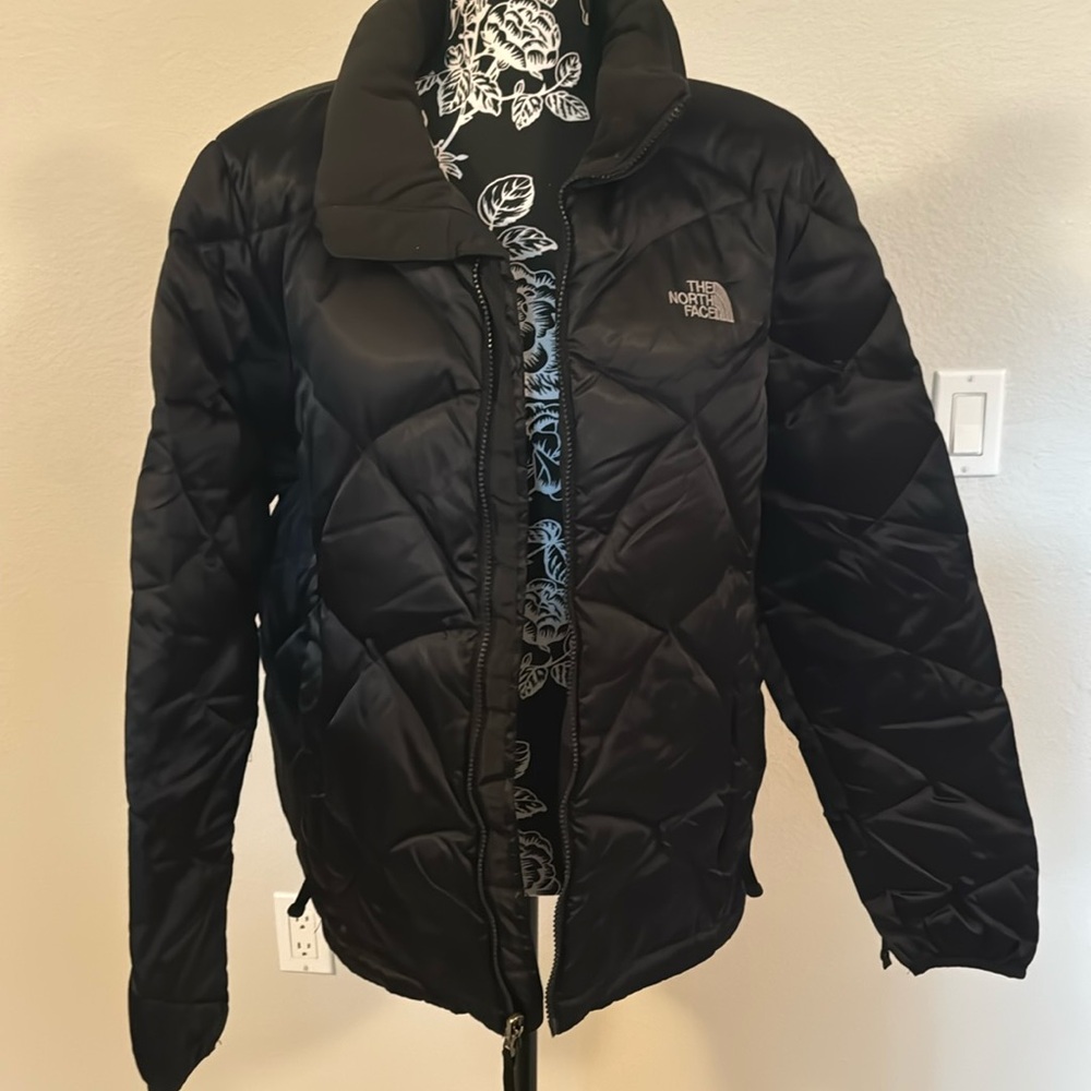 Woman’s north face winter coat